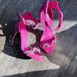 Alexandre Birman Lori Pink 100 Suede & Rhinestones Sandal - size 37 (7) / Taffy